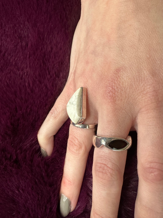 Silver & Howlite Ring SZ 6