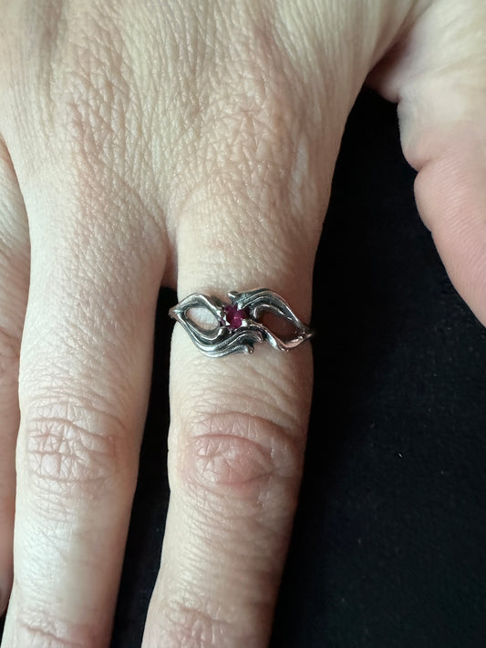 Silver & Ruby Ring SZ 6.75