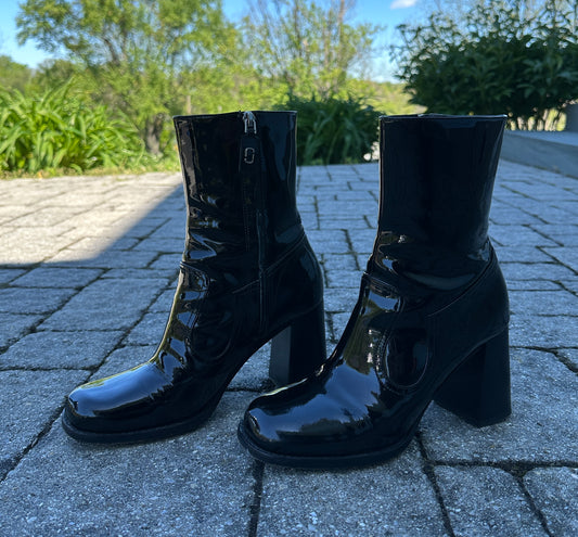 Marc Jacobs Patent Leather Booties SZ 8 - 8.5