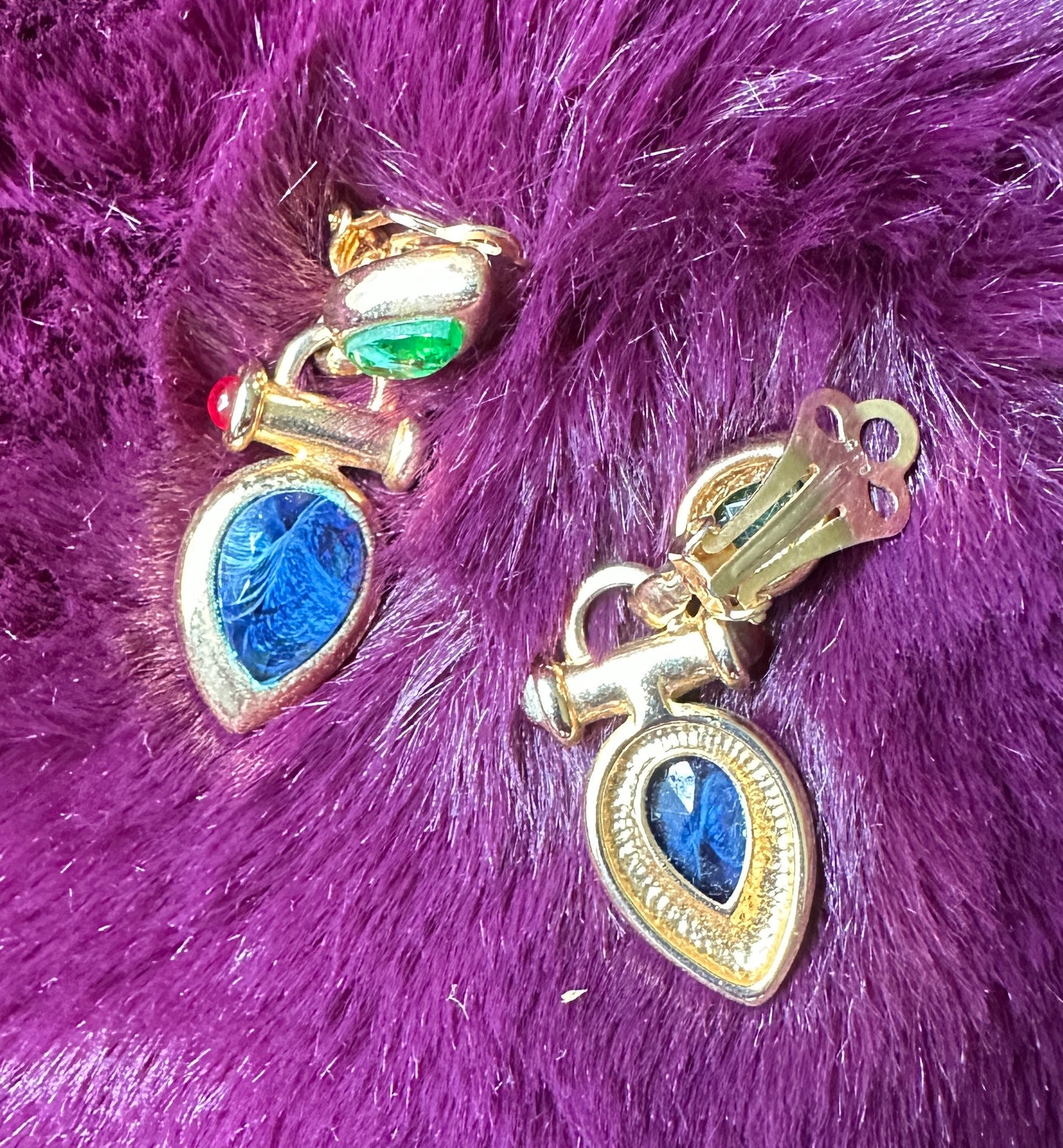 Vintage Clip On Earrings