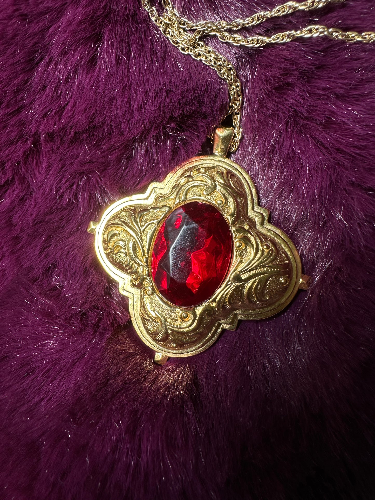 Renaissance Revival Clover Necklace