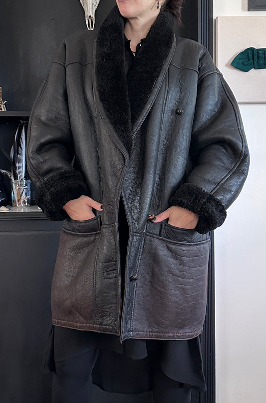Vintage Andrew Marc Black 100% Shearling Coat L/XL