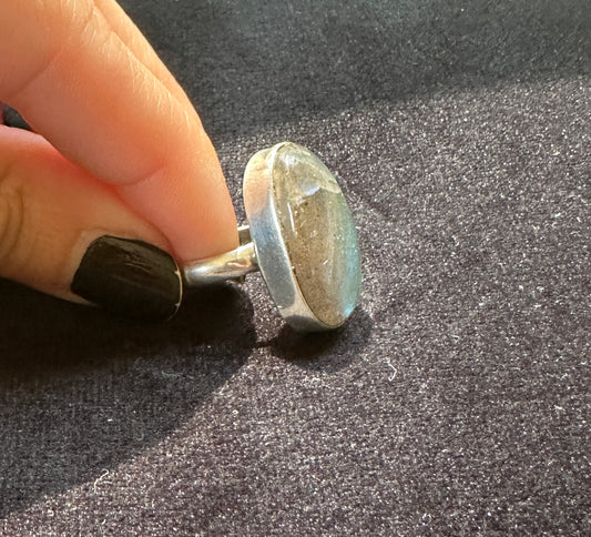 Sterling Silver Labradorite Oval Ring SZ 7