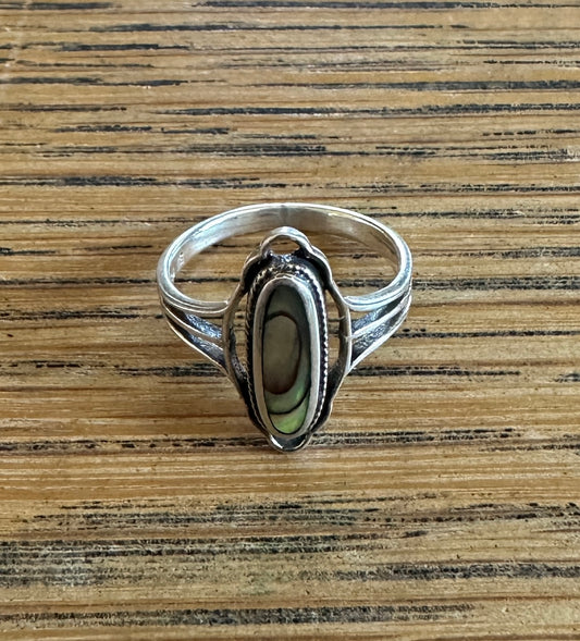Sterling Silver Mother Of Pearl Ring SZ 5.5
