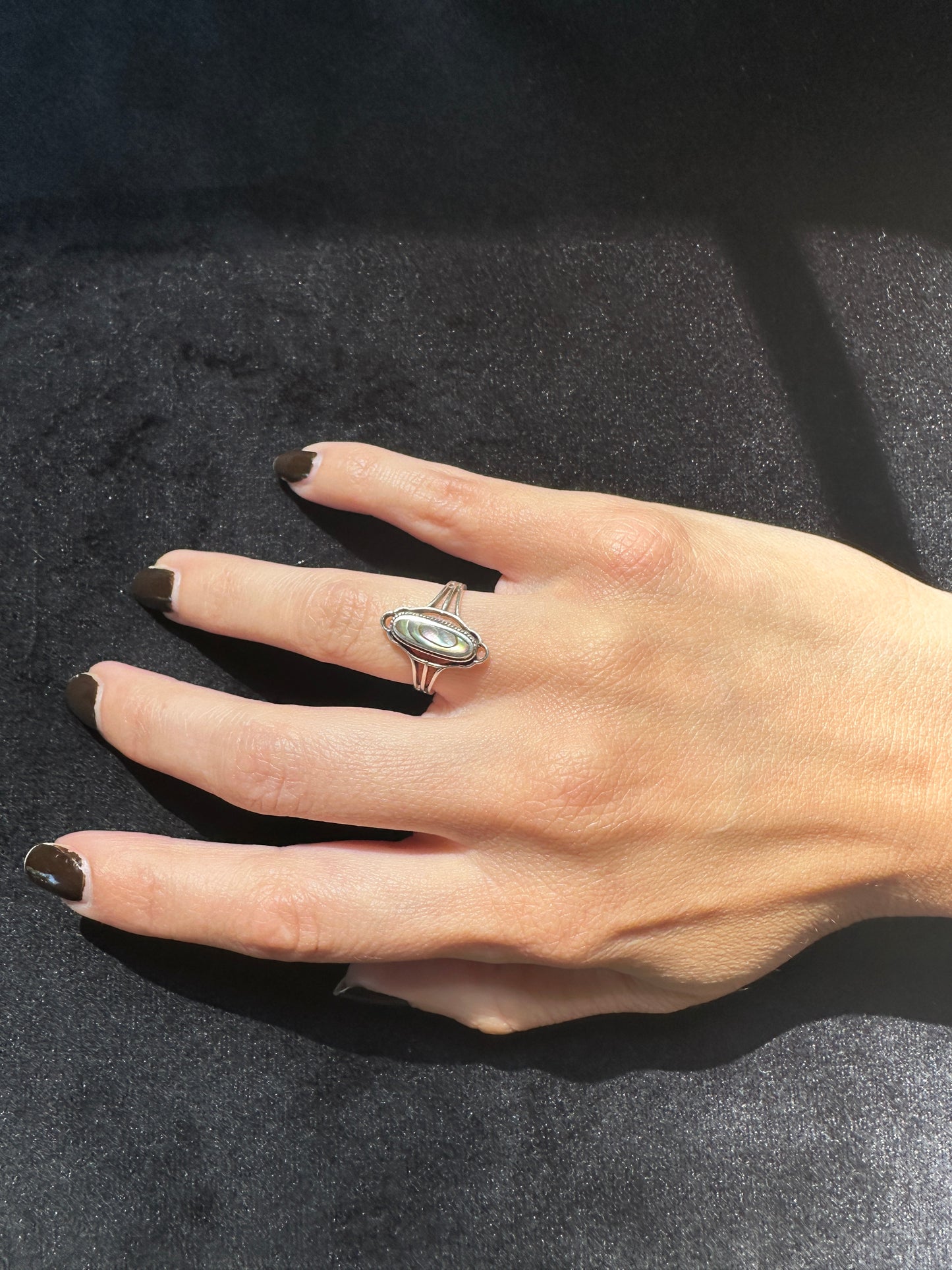 Sterling Silver Mother Of Pearl Ring SZ 5.5