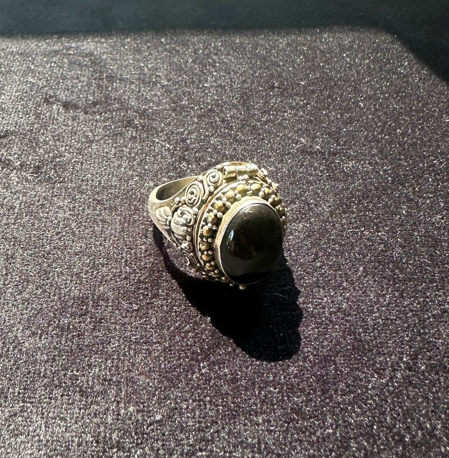 Vintage Sterling Silver Onyx Snuff Poison Ring