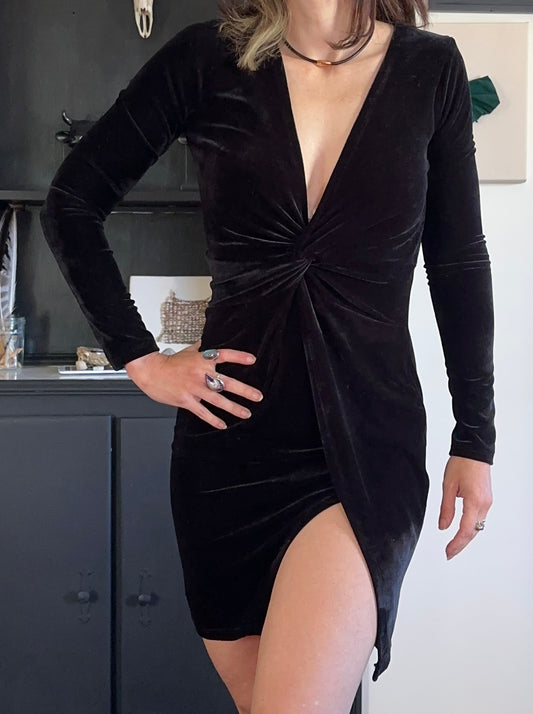 Secondhand Black Velvet Knot Front Dress XXS-XS