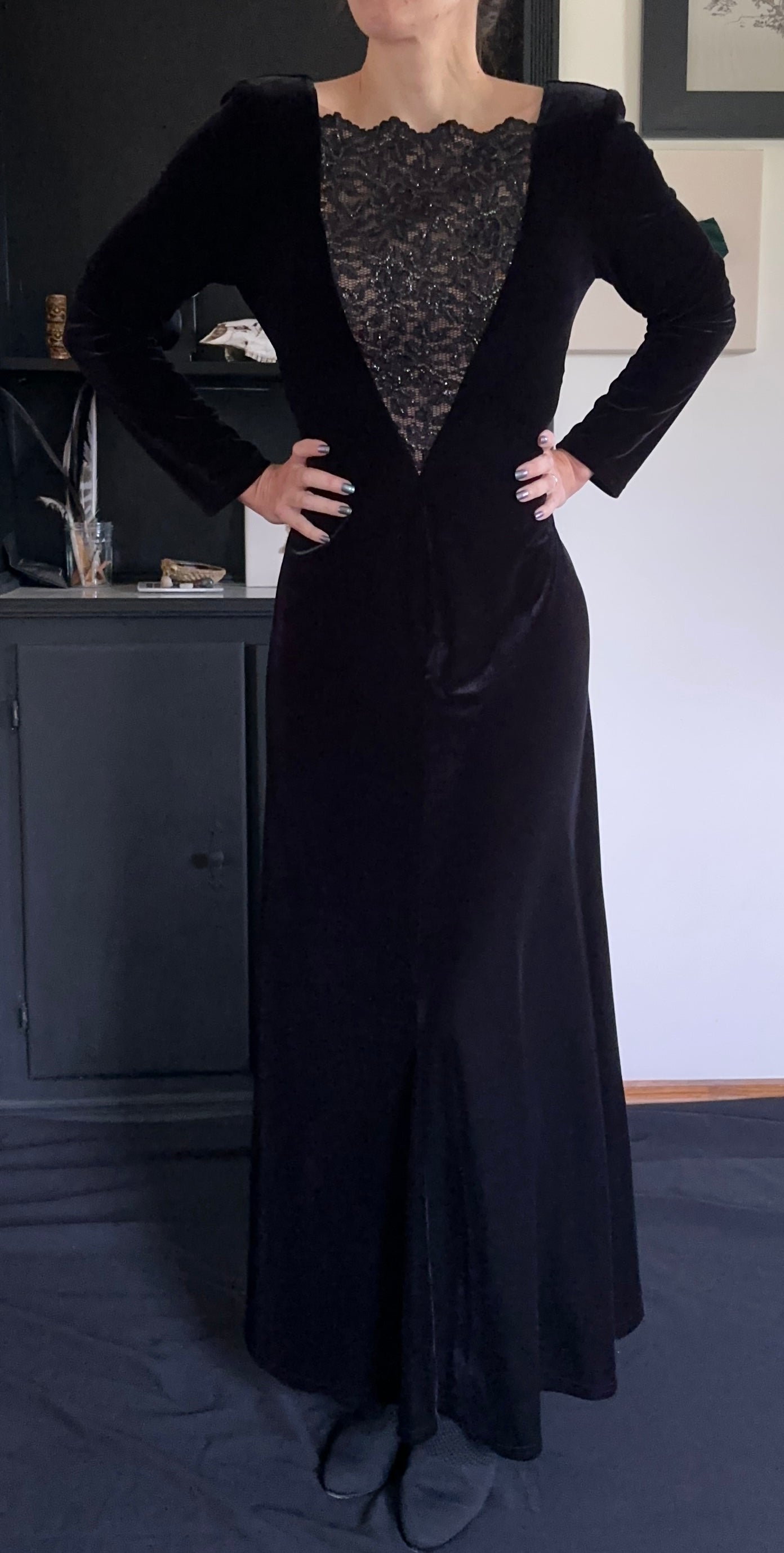 Early 90s Vintage Black Velvet & Lace Dress SZ 8P