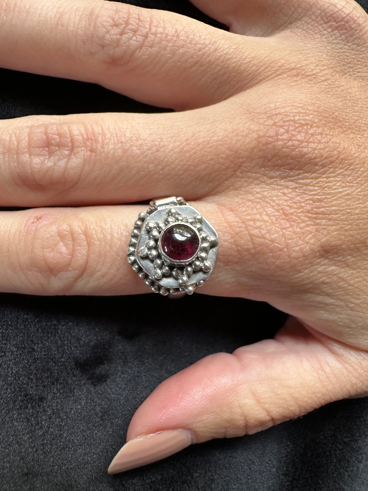 Sterling Silver Garnet Poison/Snuff Ring 8.5