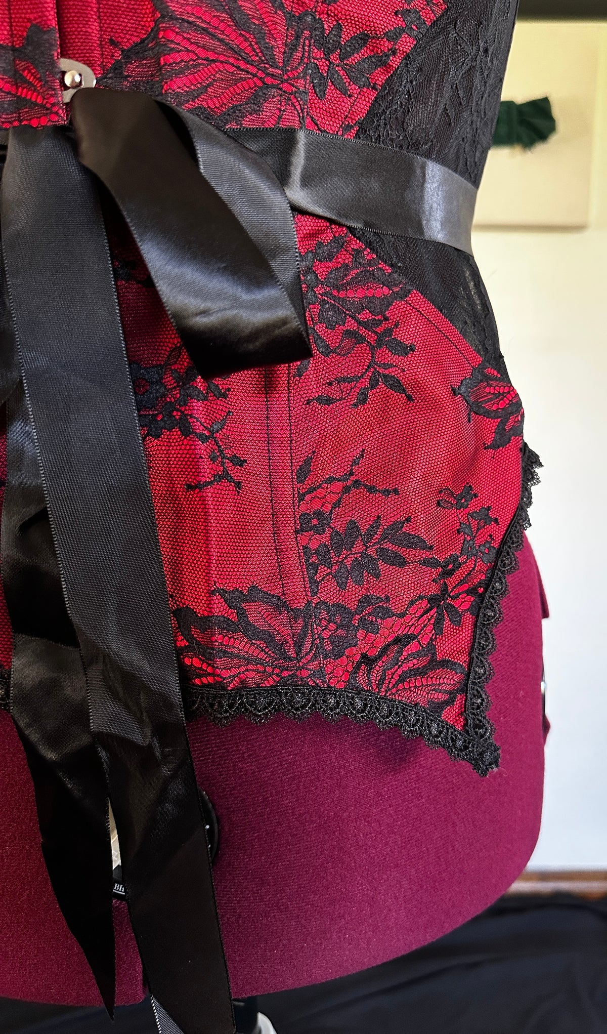 Lace Vixen Corset 2X