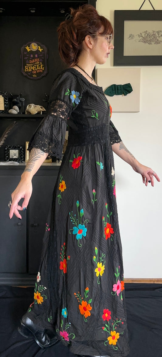Vintage Cotton Embroidered Dress XS-M