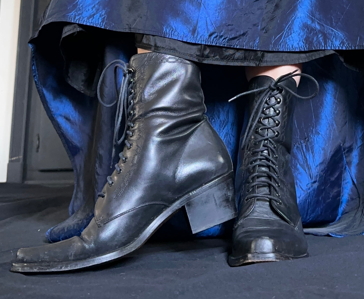 Vintage Victorian Revival Boots 8-8.5