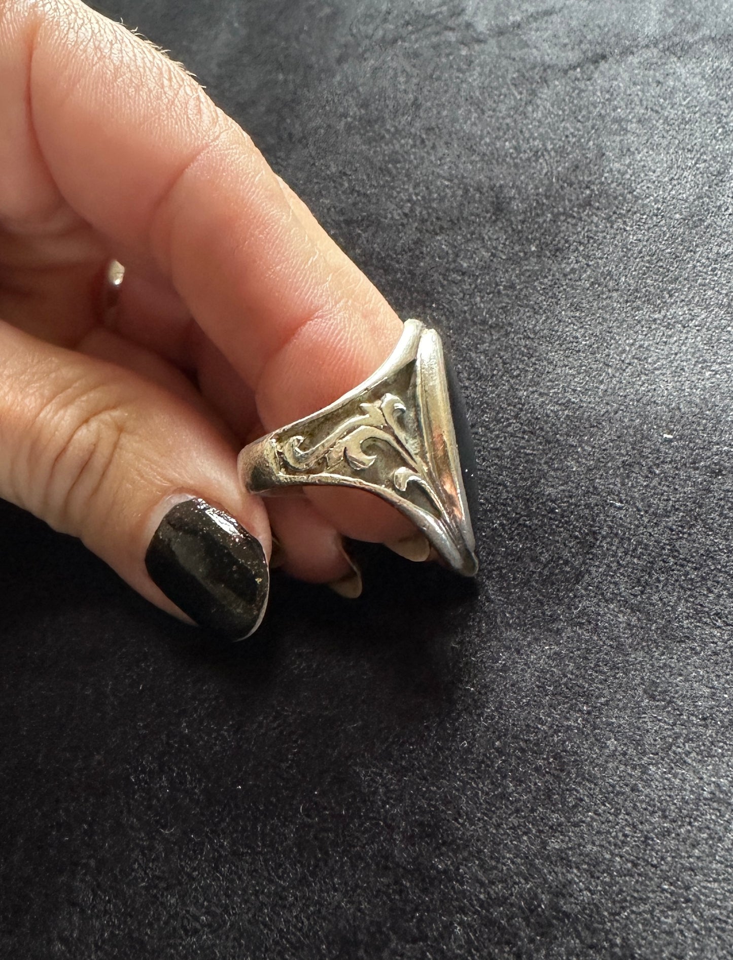 Sterling Silver Oval Onyx Ring SZ 7.25