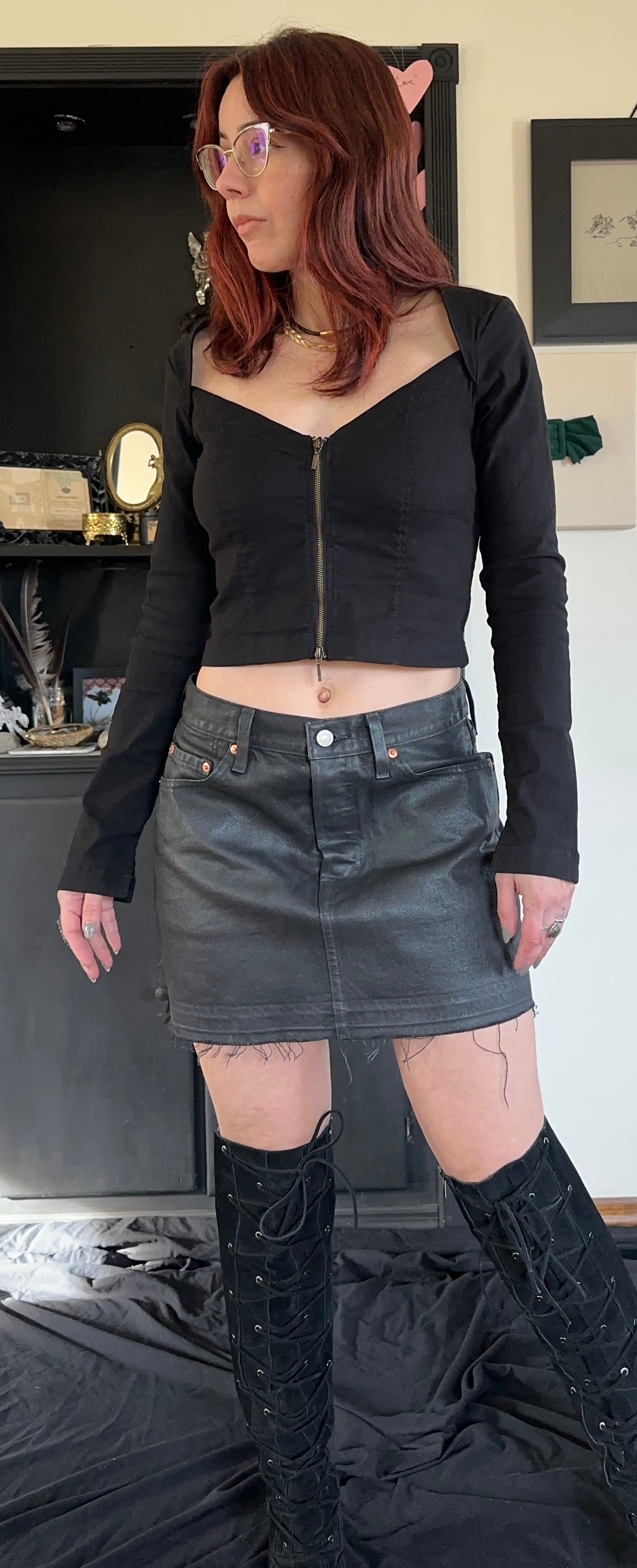 Levi's Coated Denim Mini Skirt SZ 27/28