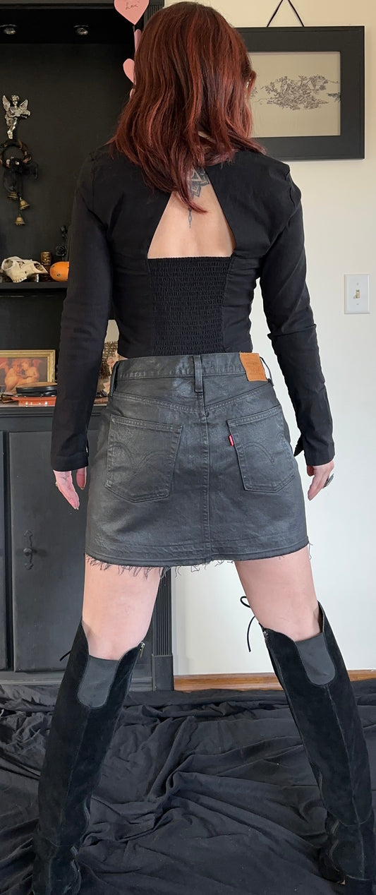 Levi's Coated Denim Mini Skirt SZ 27/28
