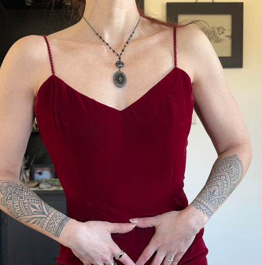 Red Velvet Gothic Gown SZ 0-2