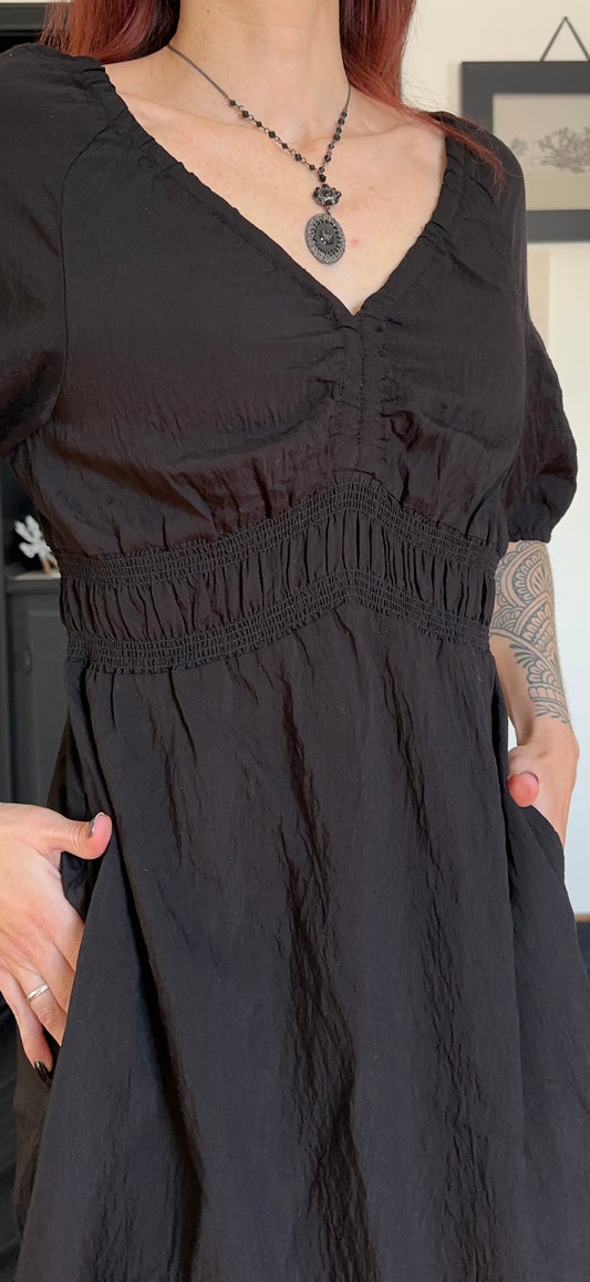 Ellen Tracy Witchy Maxi Dress M
