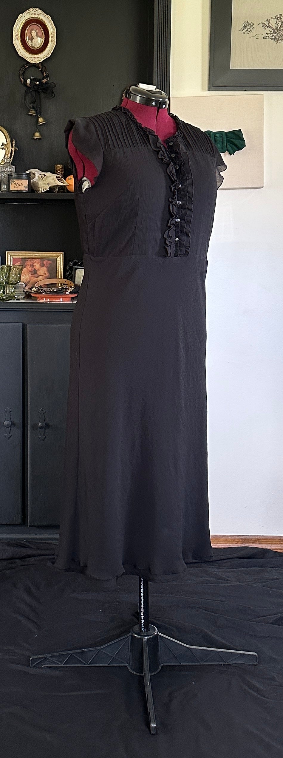 Corporate Goth Chiffon Dress SZ 16