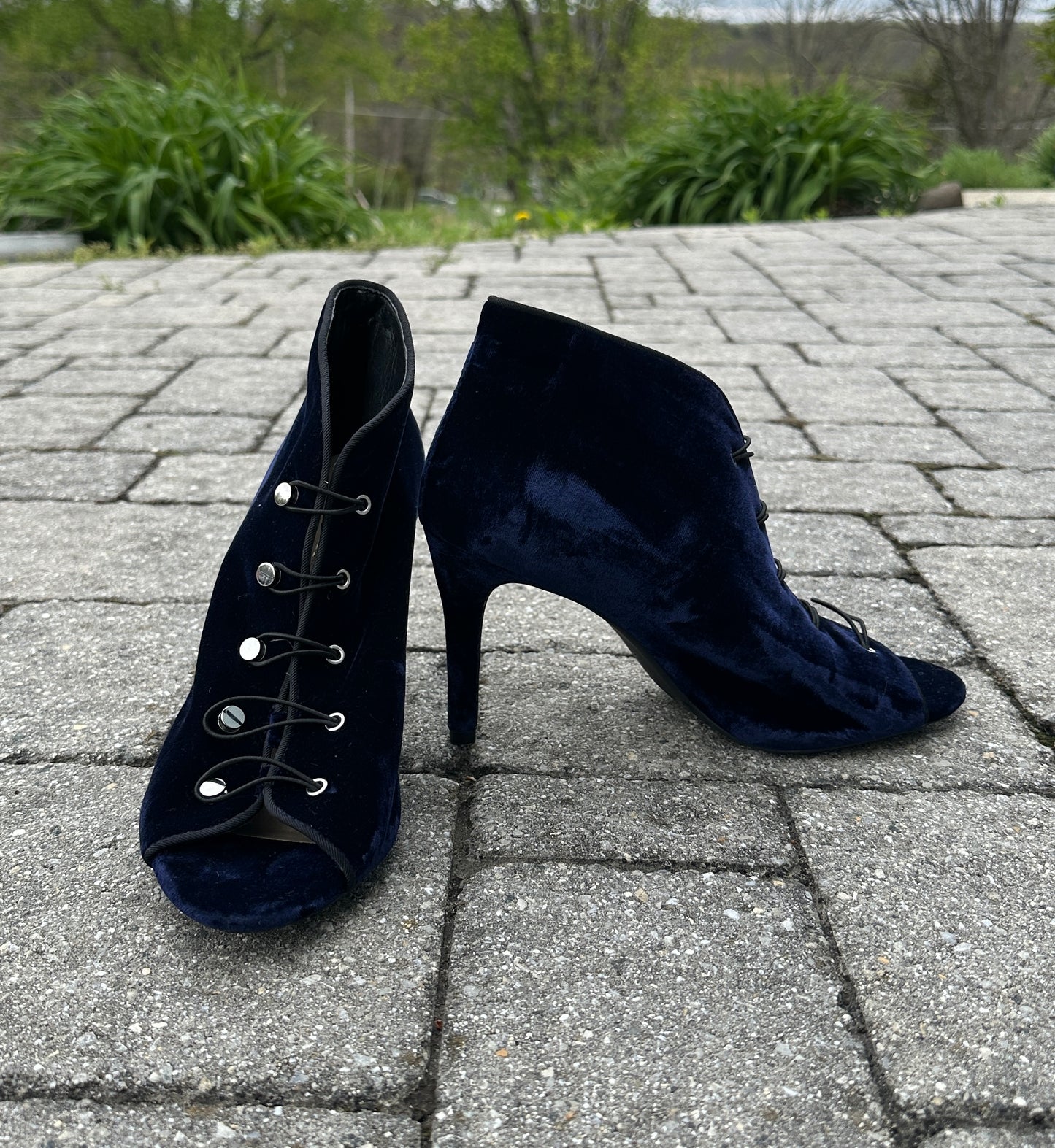 Enzo Angiolini Velvet Peep Toe Heels SZ 9.5