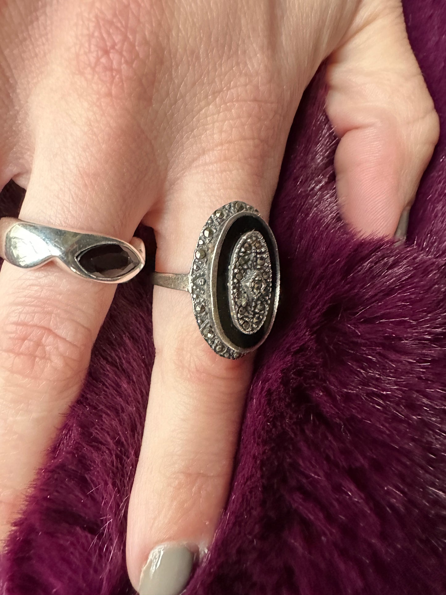 Art Deco Black & Silver Ring SZ 8