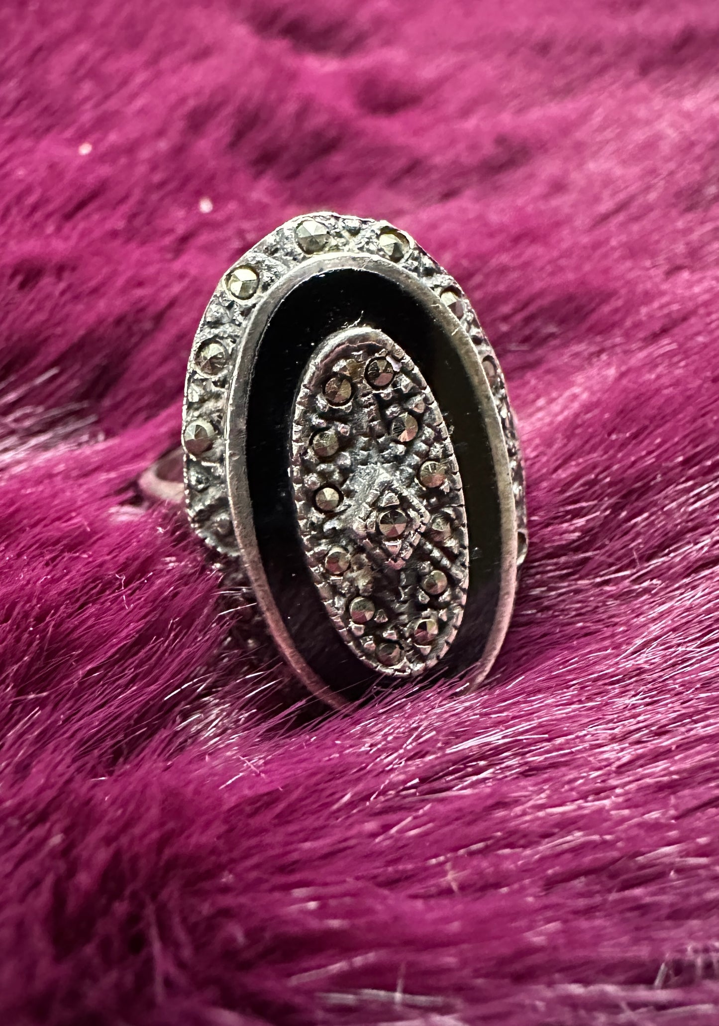 Art Deco Black & Silver Ring SZ 8