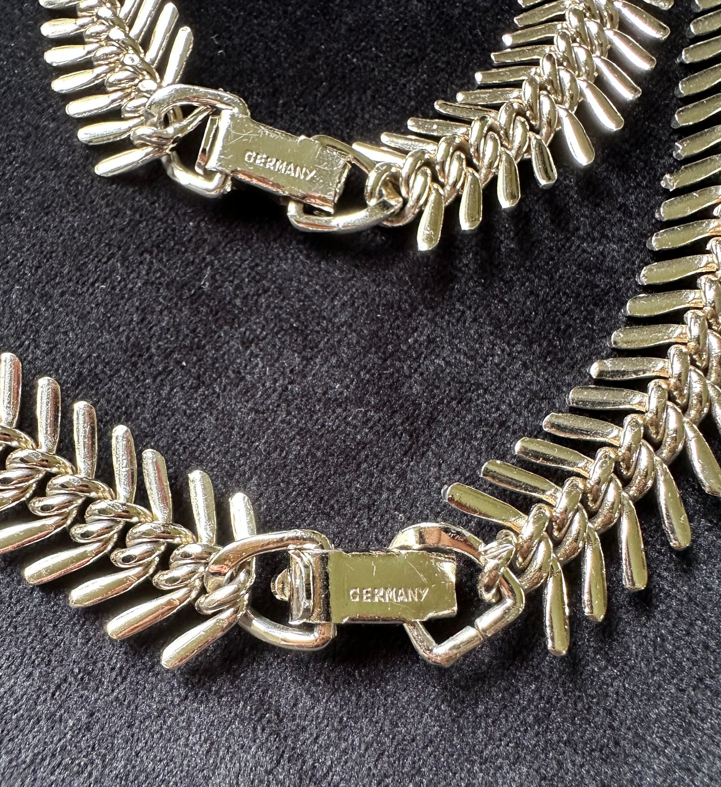 Vintage Herringbone Necklace & Bracelet Set