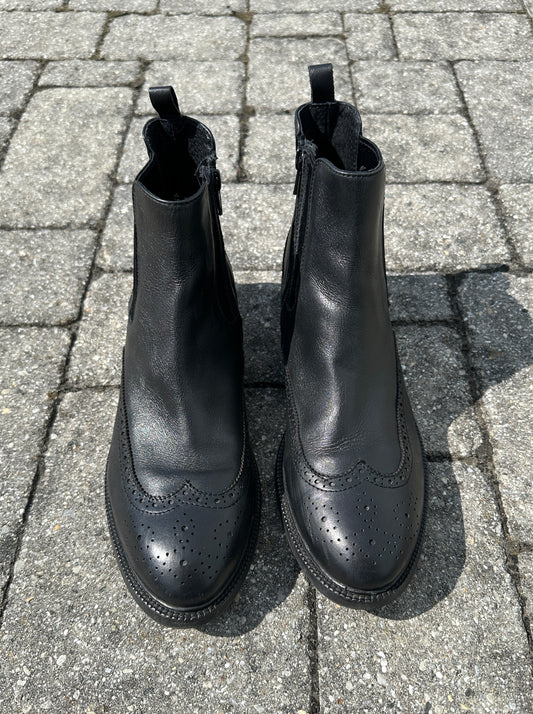 Jeffrey Campbell Ankle Boots SZ 9.5