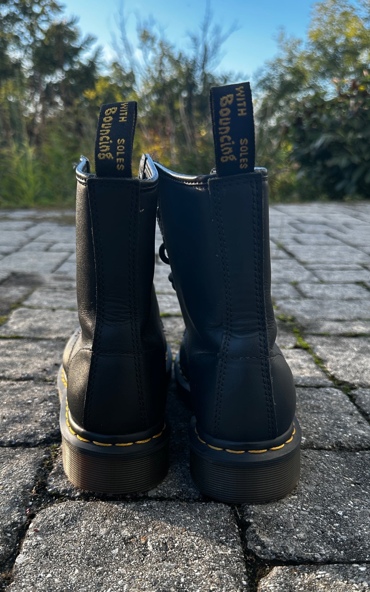 Dr. Martens Classic Boot SZ 7
