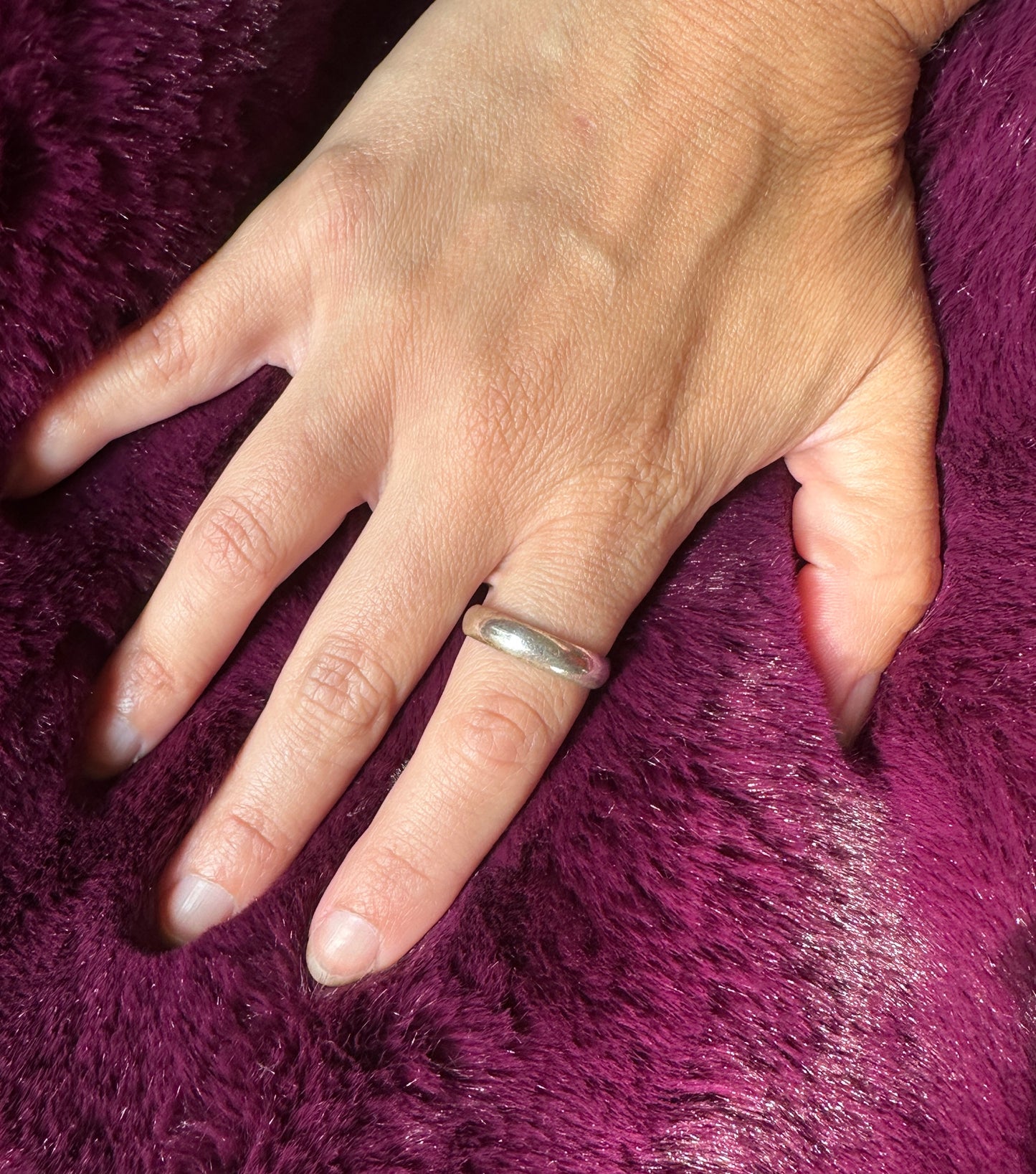 Sterling Silver Band Ring SZ 8.5