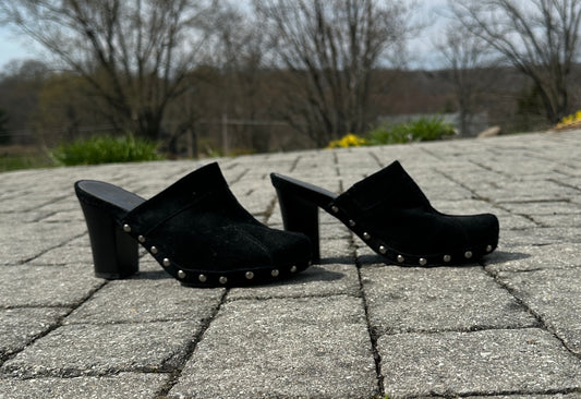 Vintage Suede Studded Clogs SZ 8