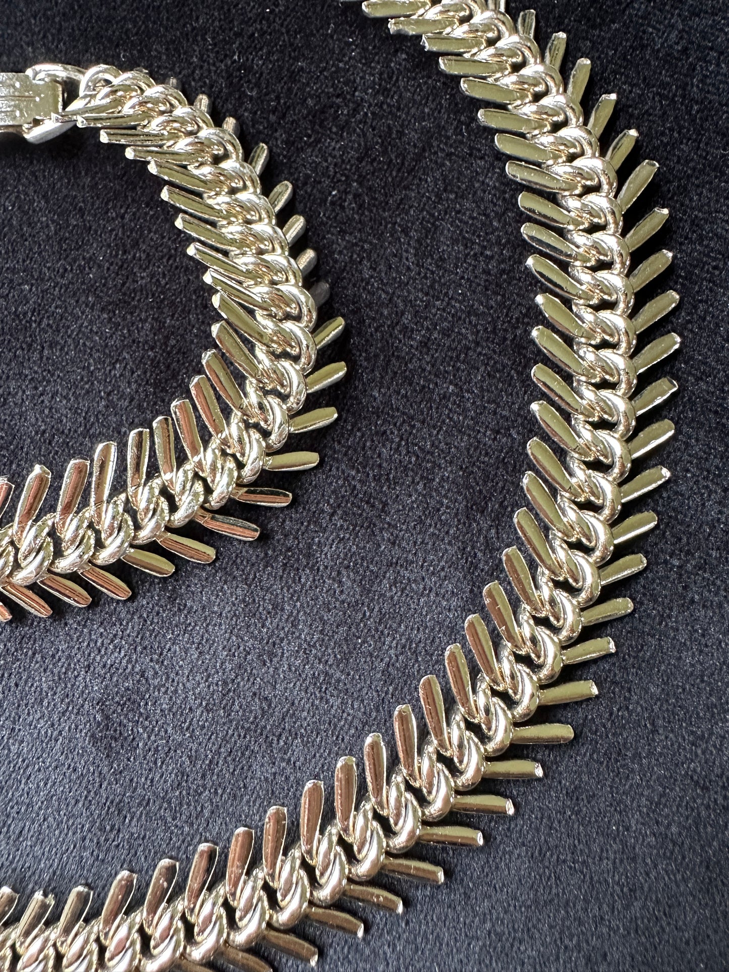 Vintage Herringbone Necklace & Bracelet Set