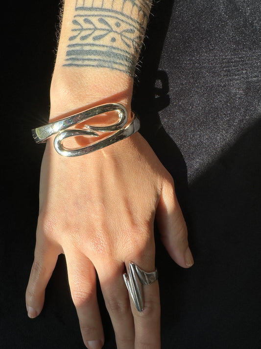 Scroll Bangle Bracelet