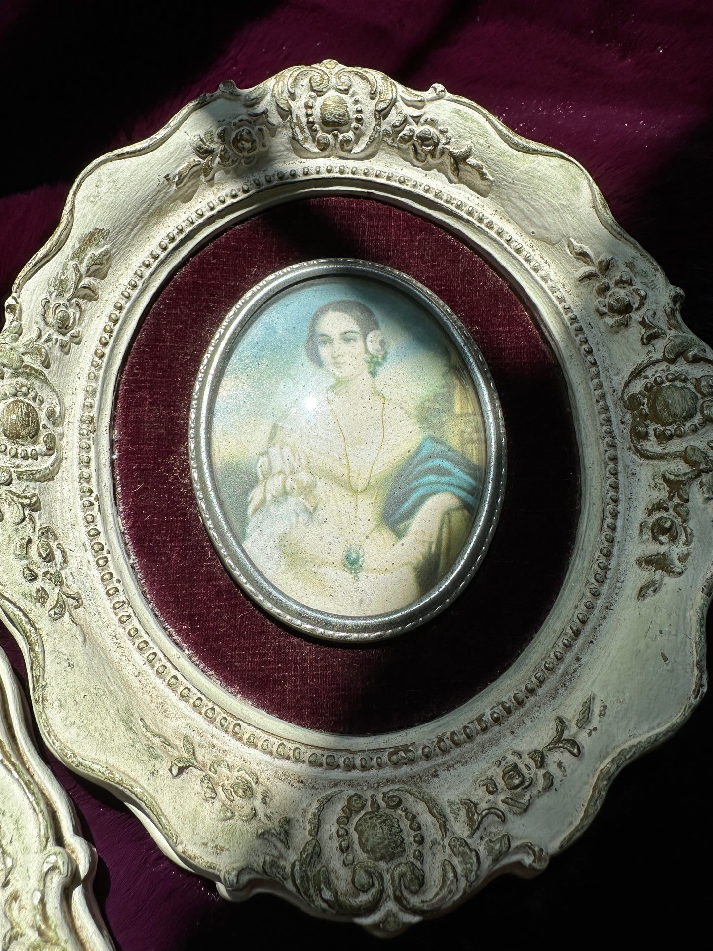 Vintage Victorian Revival Wall Plaques