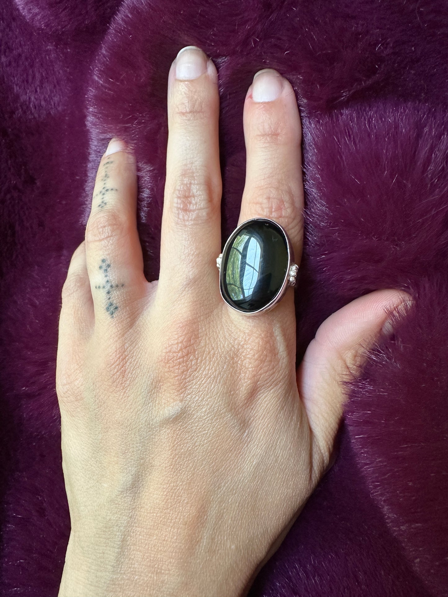 Oval Sterling & Onyx Ring SZ 6.25