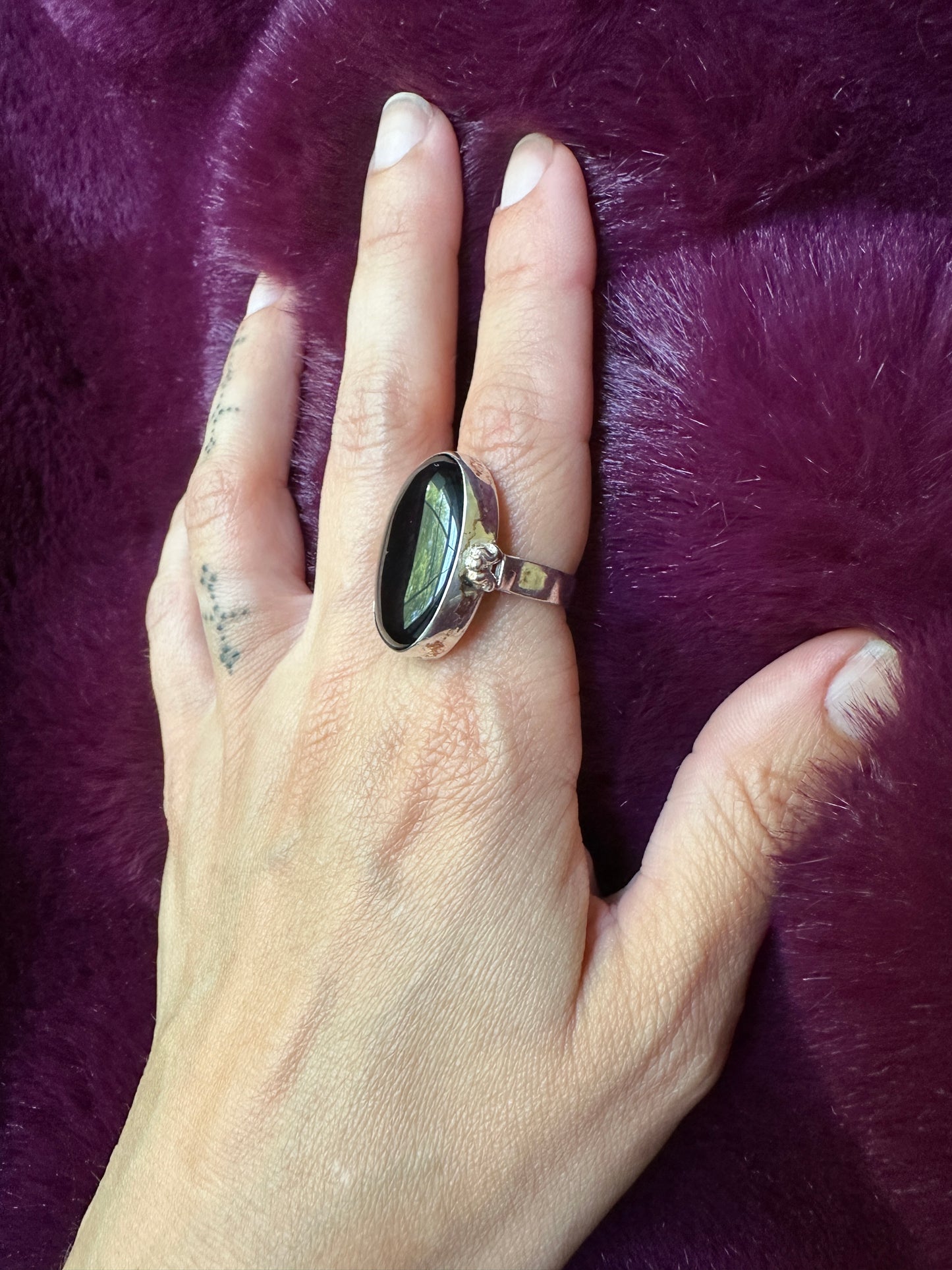 Oval Sterling & Onyx Ring SZ 6.25