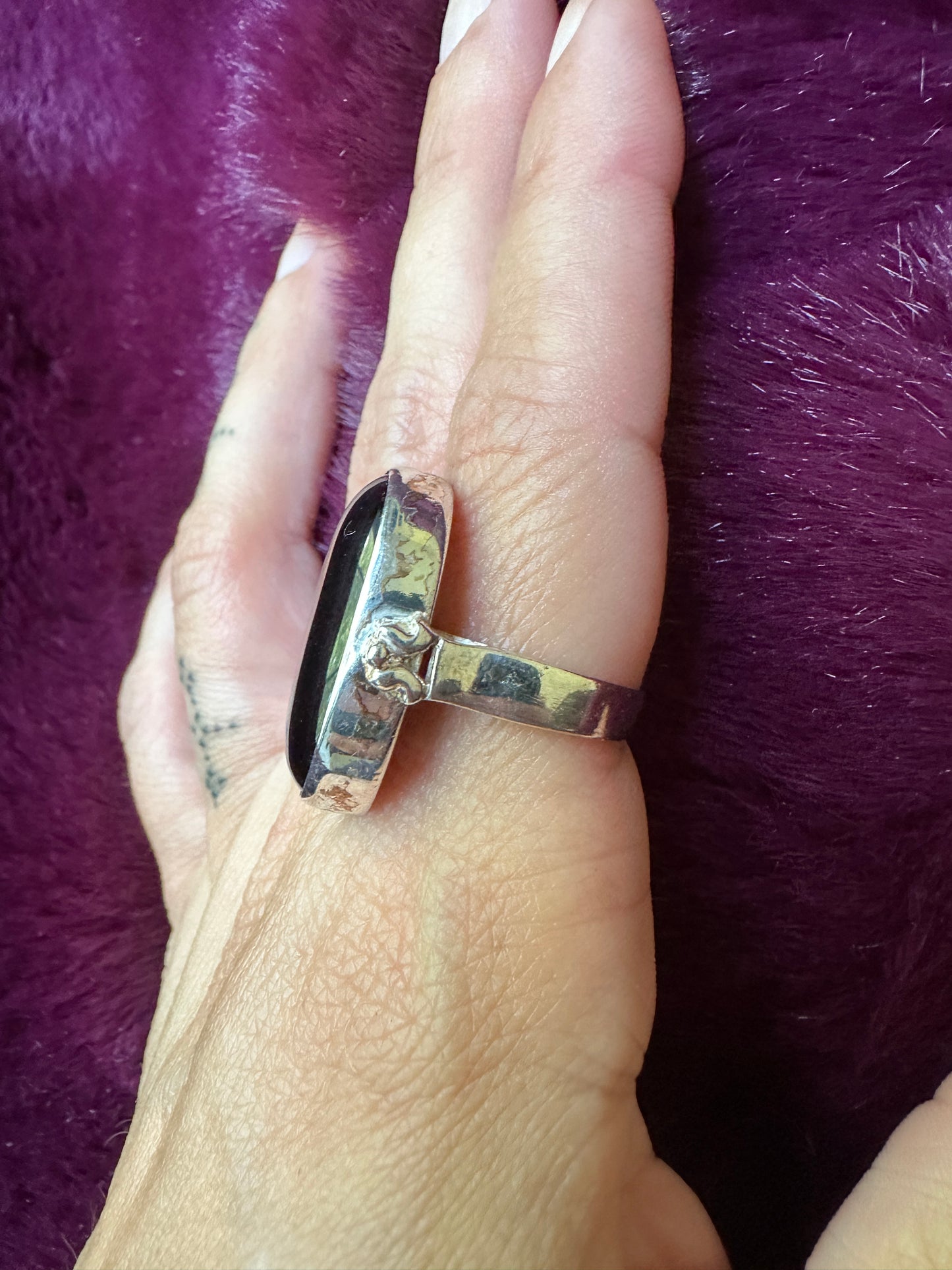 Oval Sterling & Onyx Ring SZ 6.25