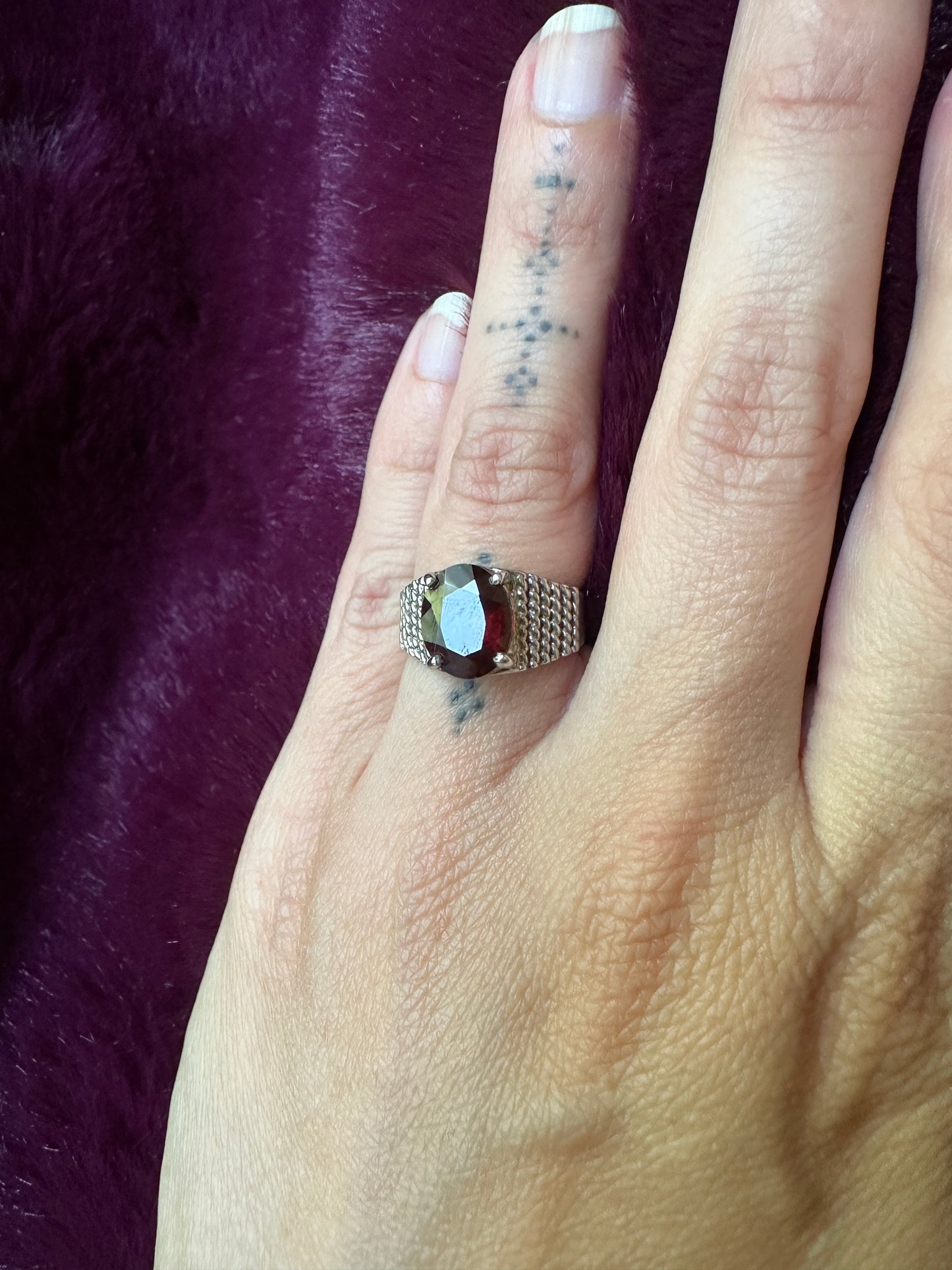 Sterling Garnet Ring SZ 4.75