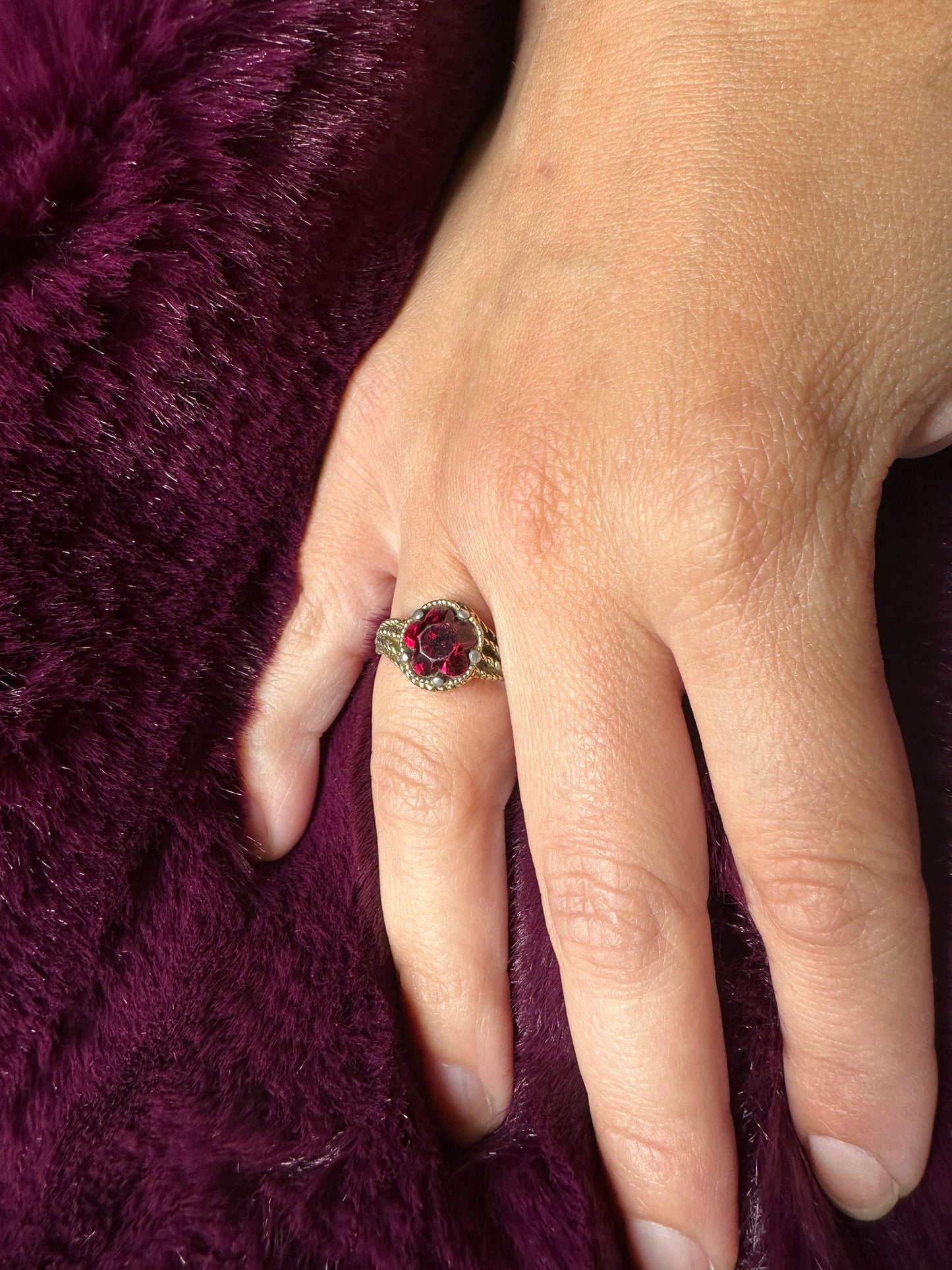 Vintage Avon Ruby Ring SZ 5.25