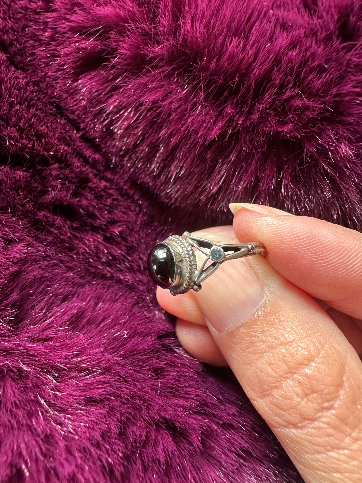 Garnet Deco Ring SZ 5