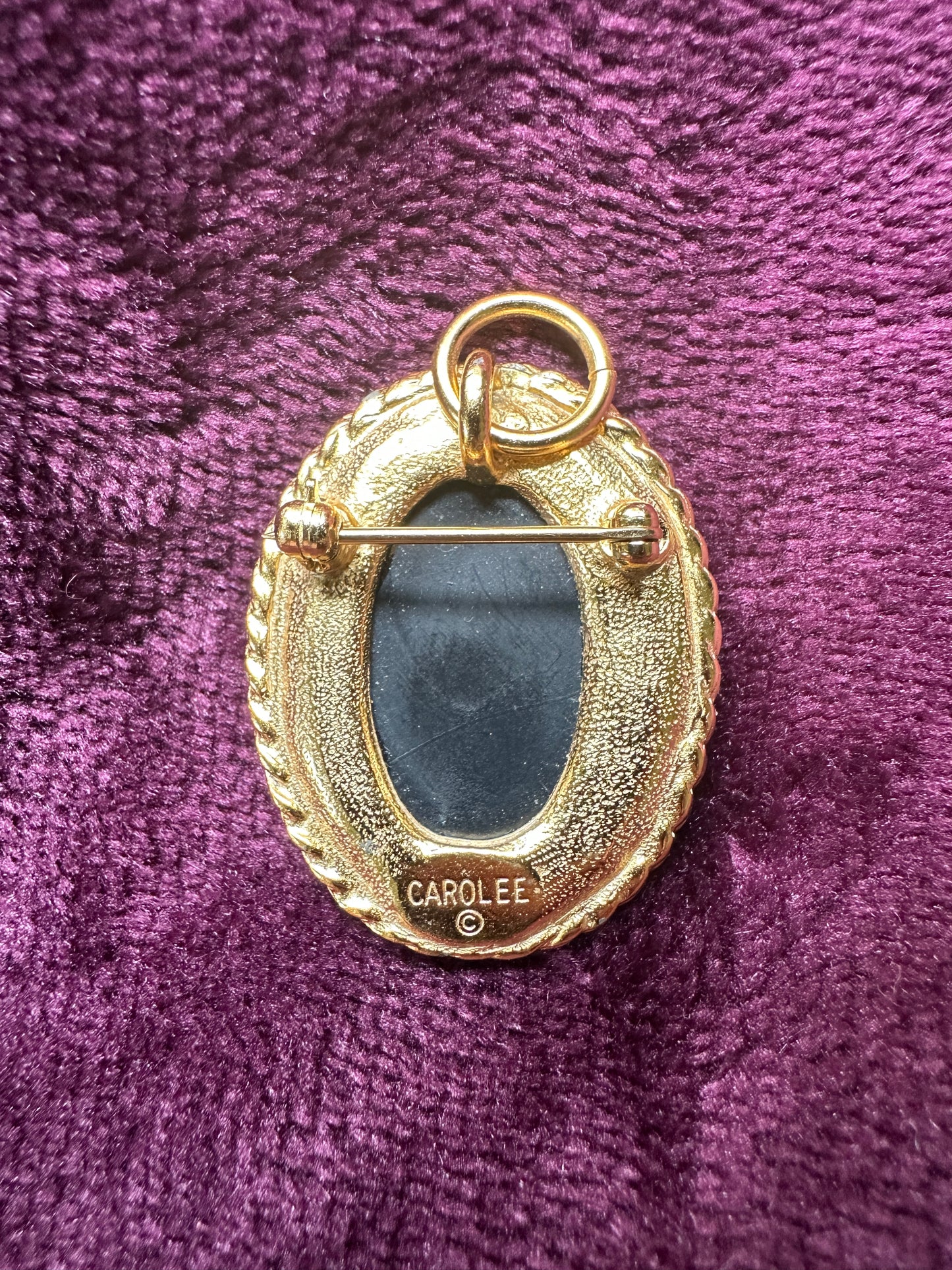 Black & White Cameo Pendant