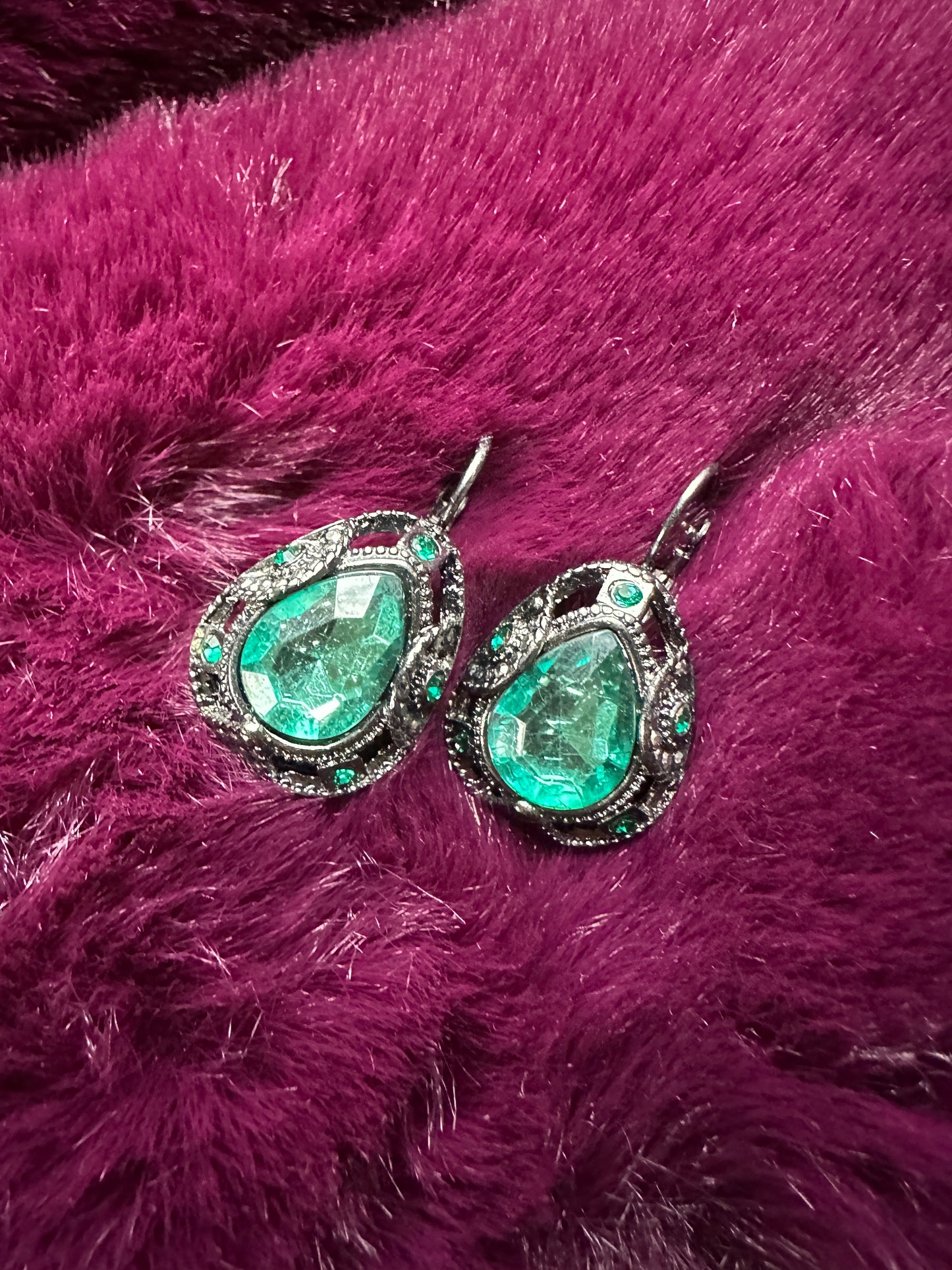 Emerald Teardrop Earrings