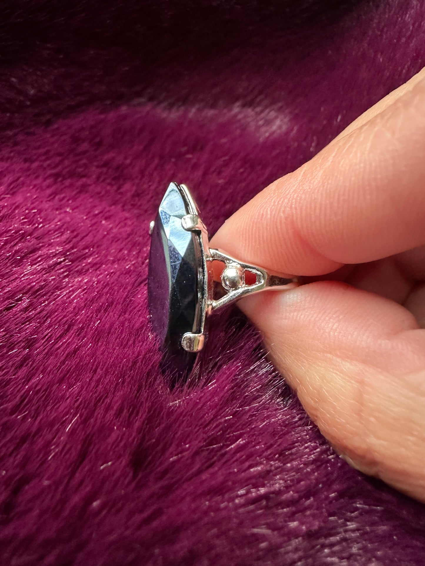 Silver & Hematite Ring SZ 6.25