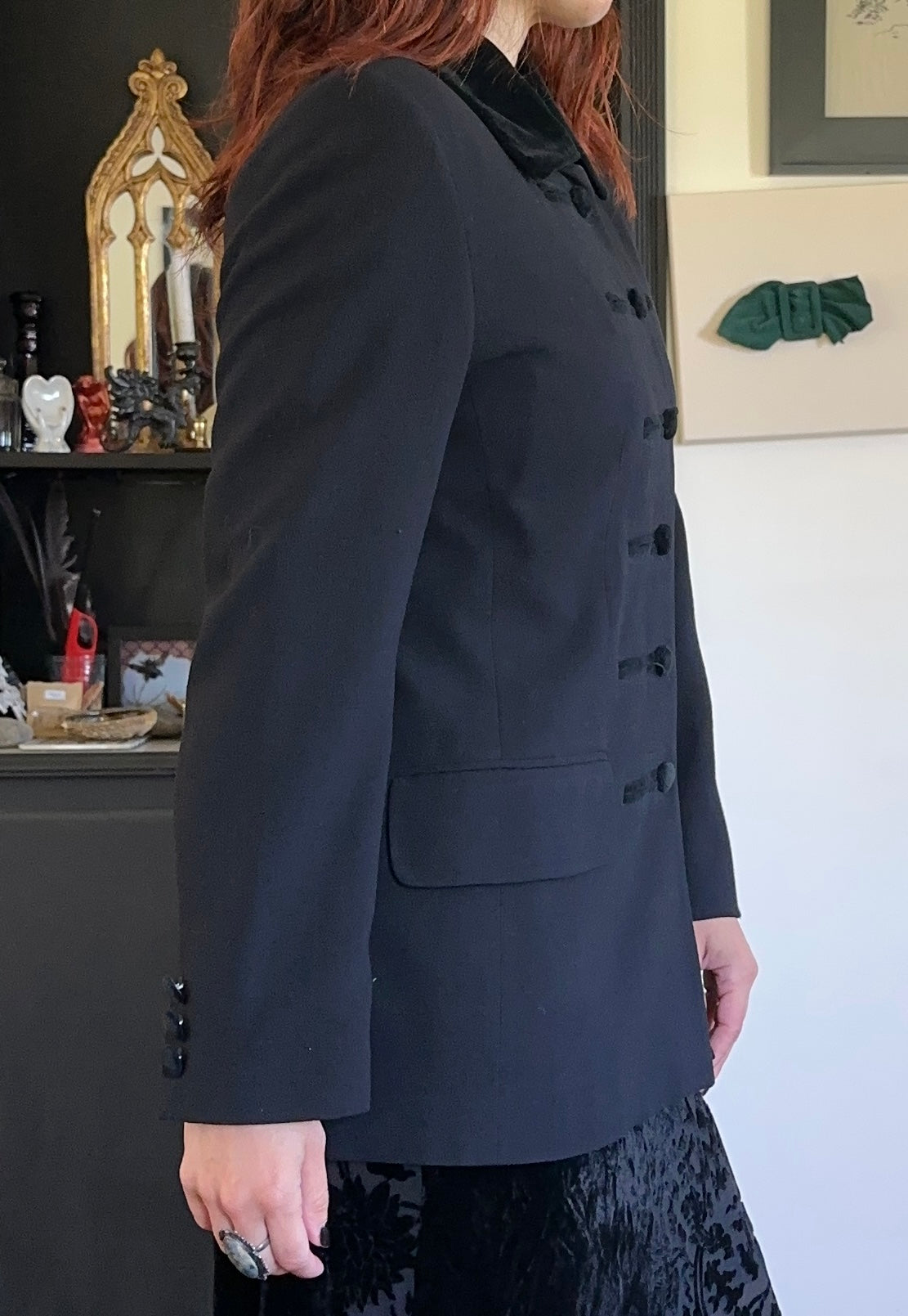 Velvet & Crepe Vampire Blazer