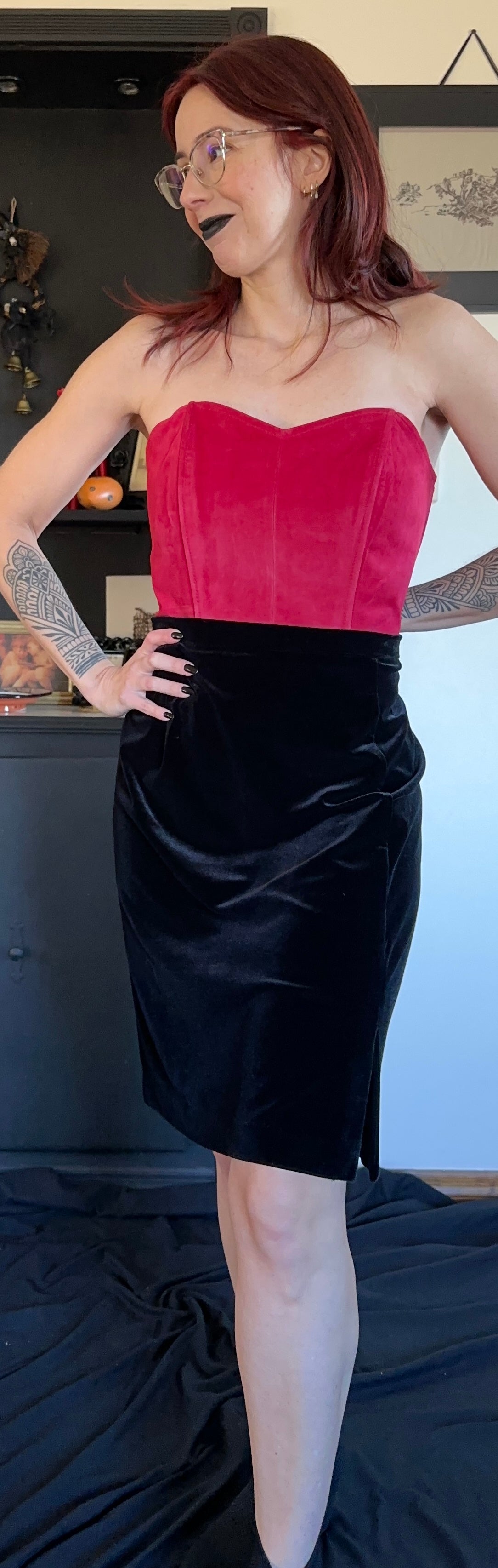 Velvet Corporate Goth Pencil Skirt SZ 14-16