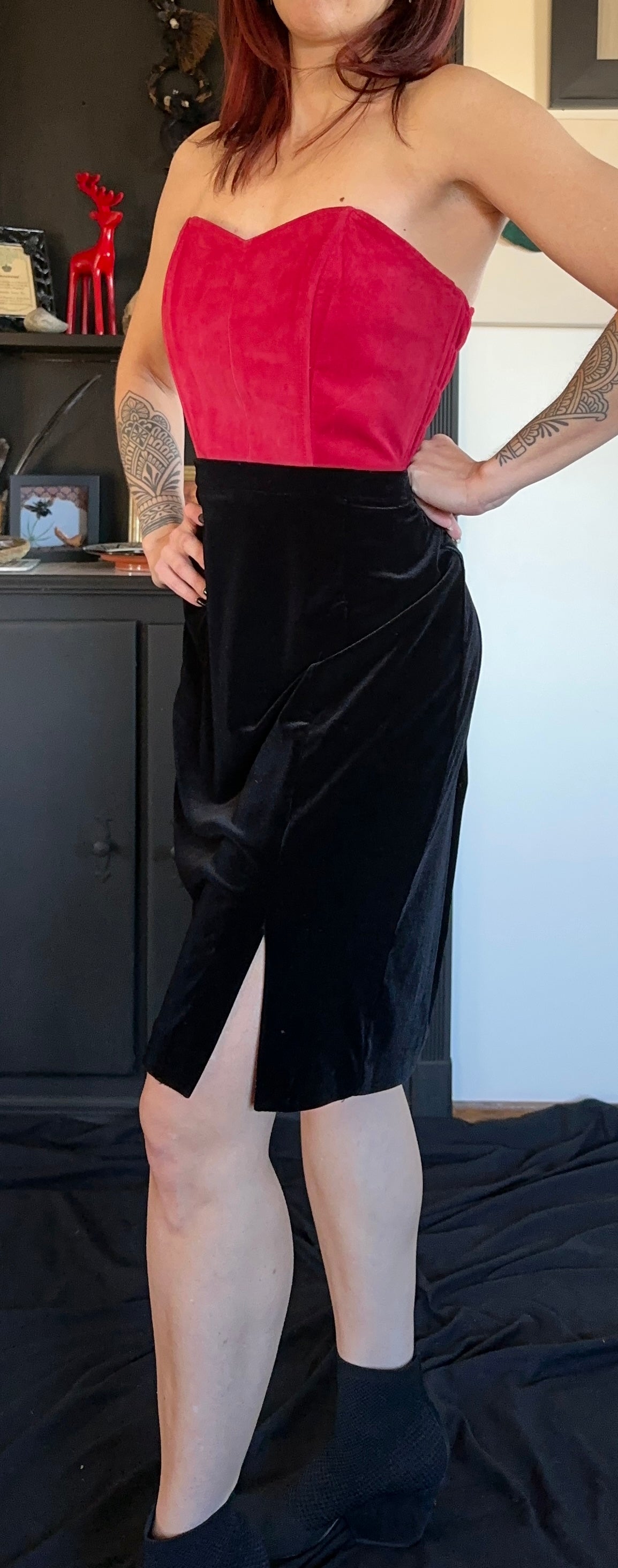 Velvet Corporate Goth Pencil Skirt SZ 14-16