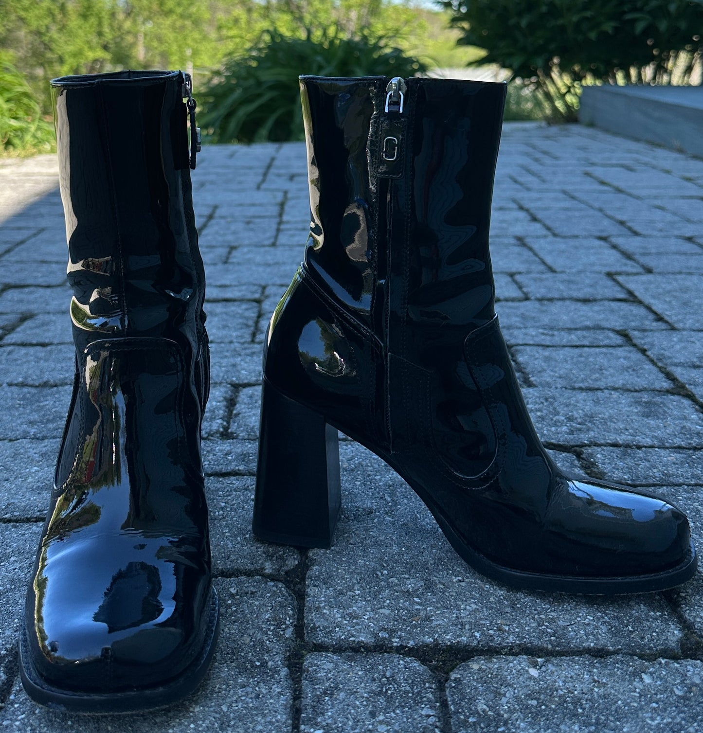 Marc Jacobs Patent Leather Booties SZ 8 - 8.5