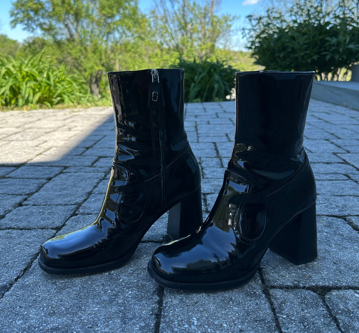 Marc Jacobs Patent Leather Booties SZ 8 - 8.5