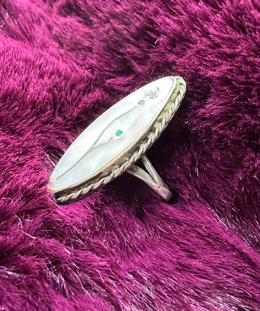 Mother of Pearl Silver Ring SZ 7.75