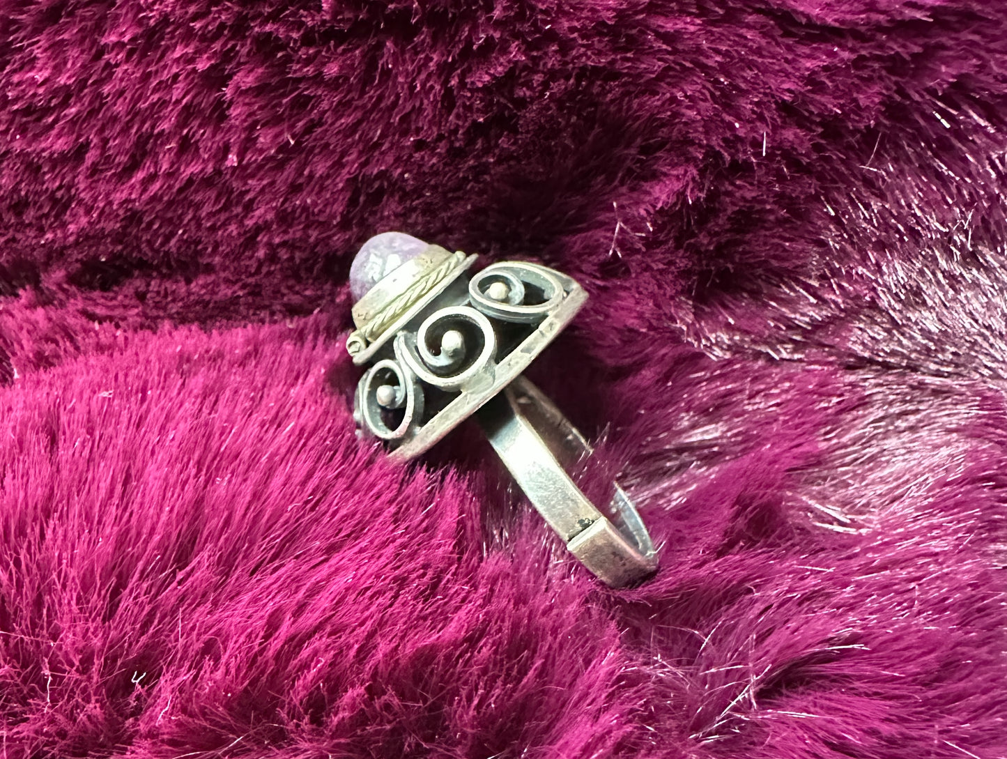 Silver & Amethyst Poison Snuff Ring O/S