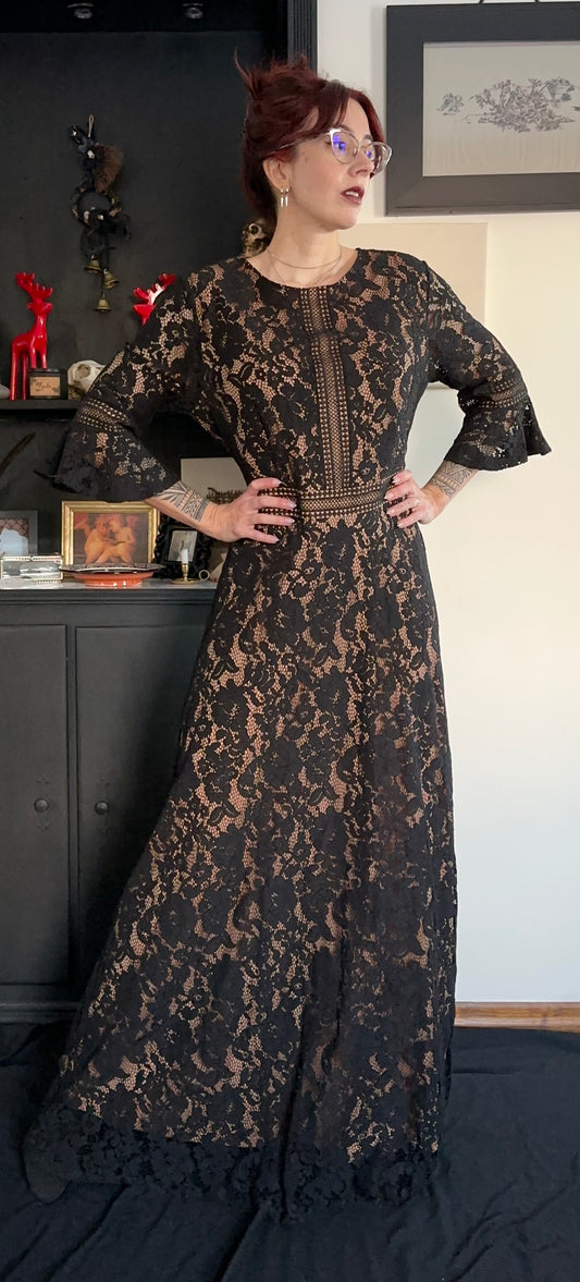 Lace Evening Gown XL